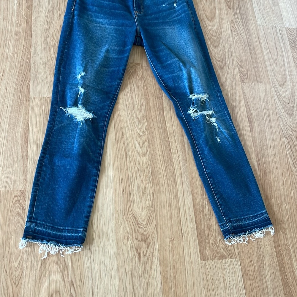 Abercrombie & Fitch Simone High Rise Ankle Jean - Picture 4 of 9